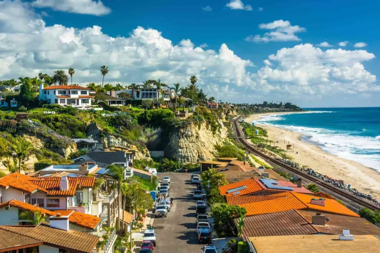 Best Beach House Communities in America: Resilience & Asset Guide