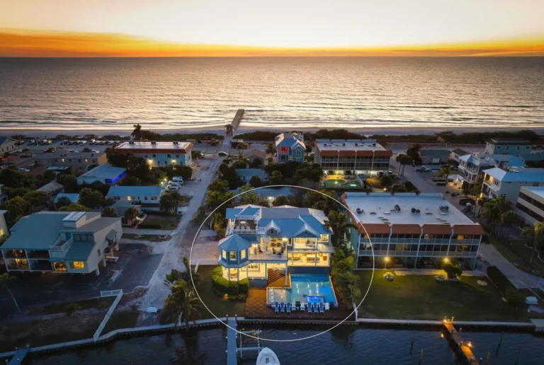 Coastal Vacation Homes United States: The Definitive Resilience & Asset Guide