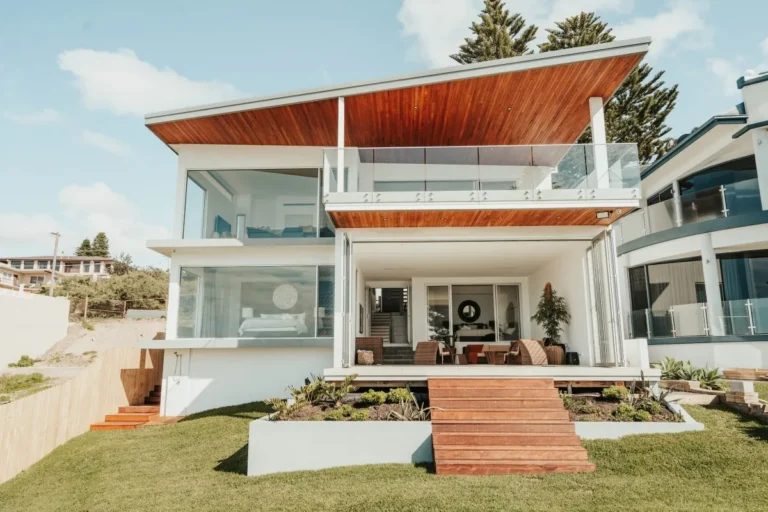 Luxury Beach House Options: The Definitive Resilience & Design Guide